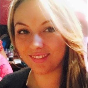 Meet your Posher, Carina